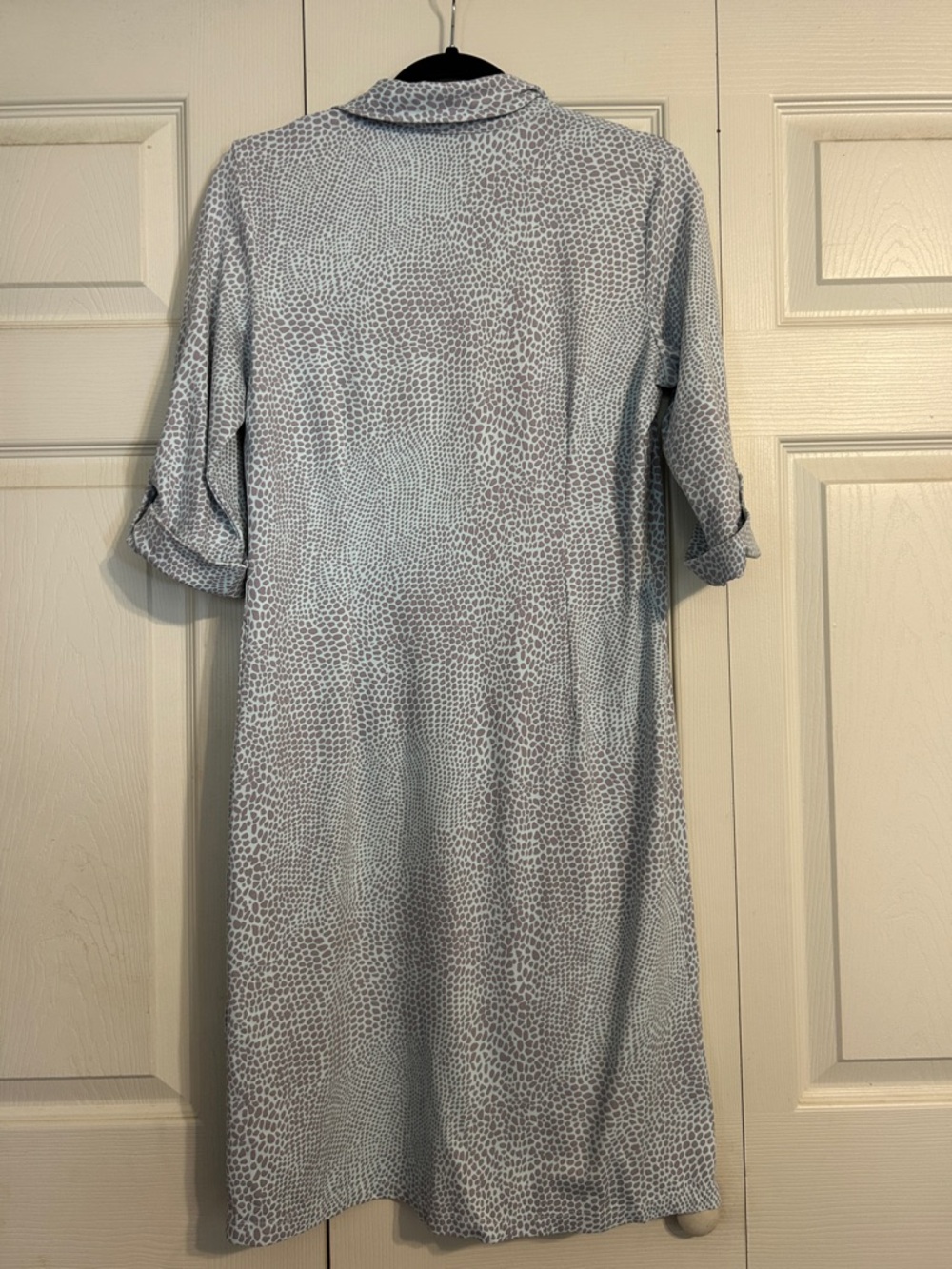 J. McLaughlin Light Blue Printed Button-Front Midi Dress - Picture 8 of 9